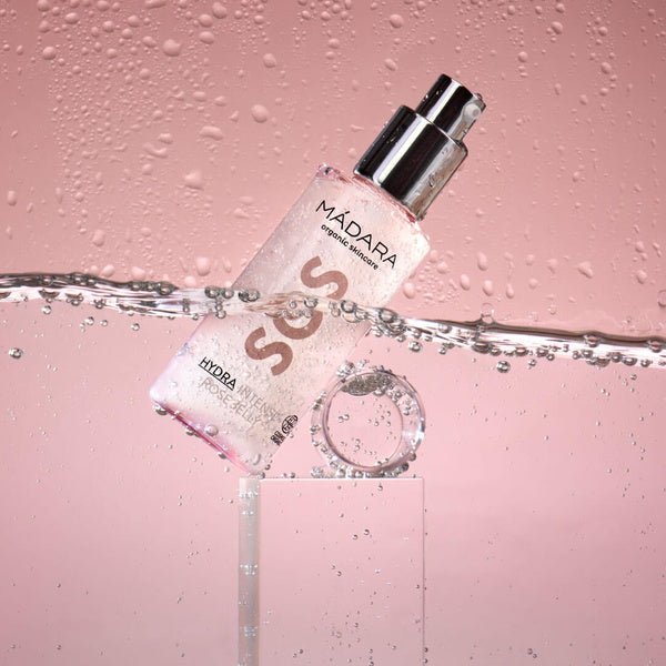Mádara SOS Hydra Intense Rose Jelly | Rose water gel - mood with waterdrops