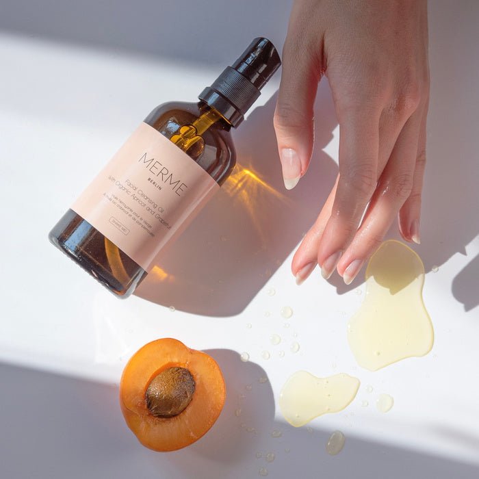 Merme Facial Cleansing Oil - texture