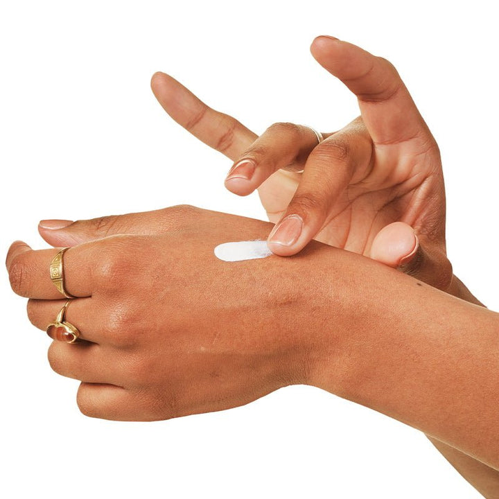 La texture deodorante spensierata a portata di mano