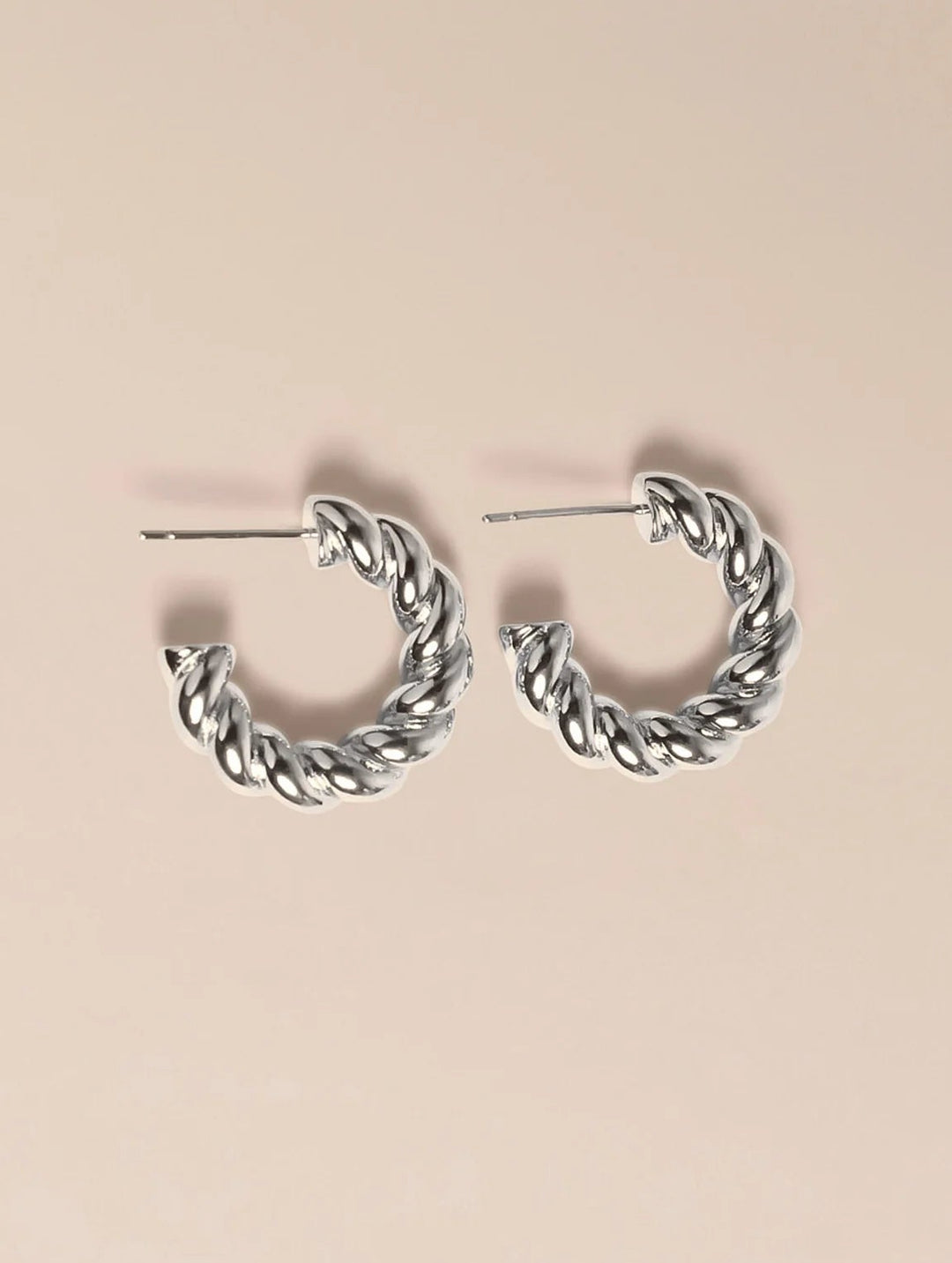Waekura Line Earrings - Silber Finish