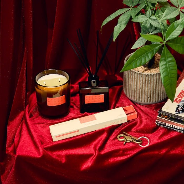 PF Candle Co. Colección Hi-Fi Rubia Hinoki - Colección Mood