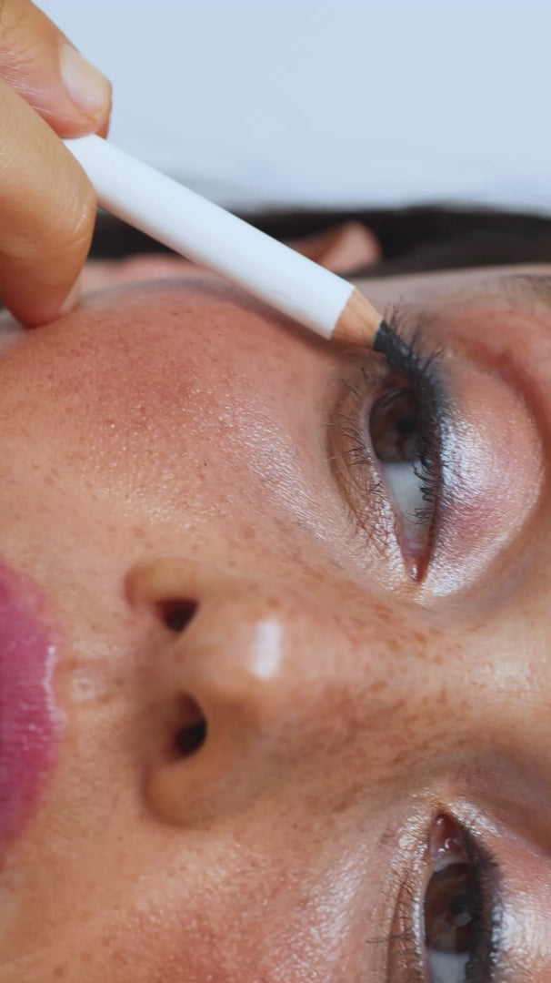 Jojoba Eye Pencil Black - wie auftragen?