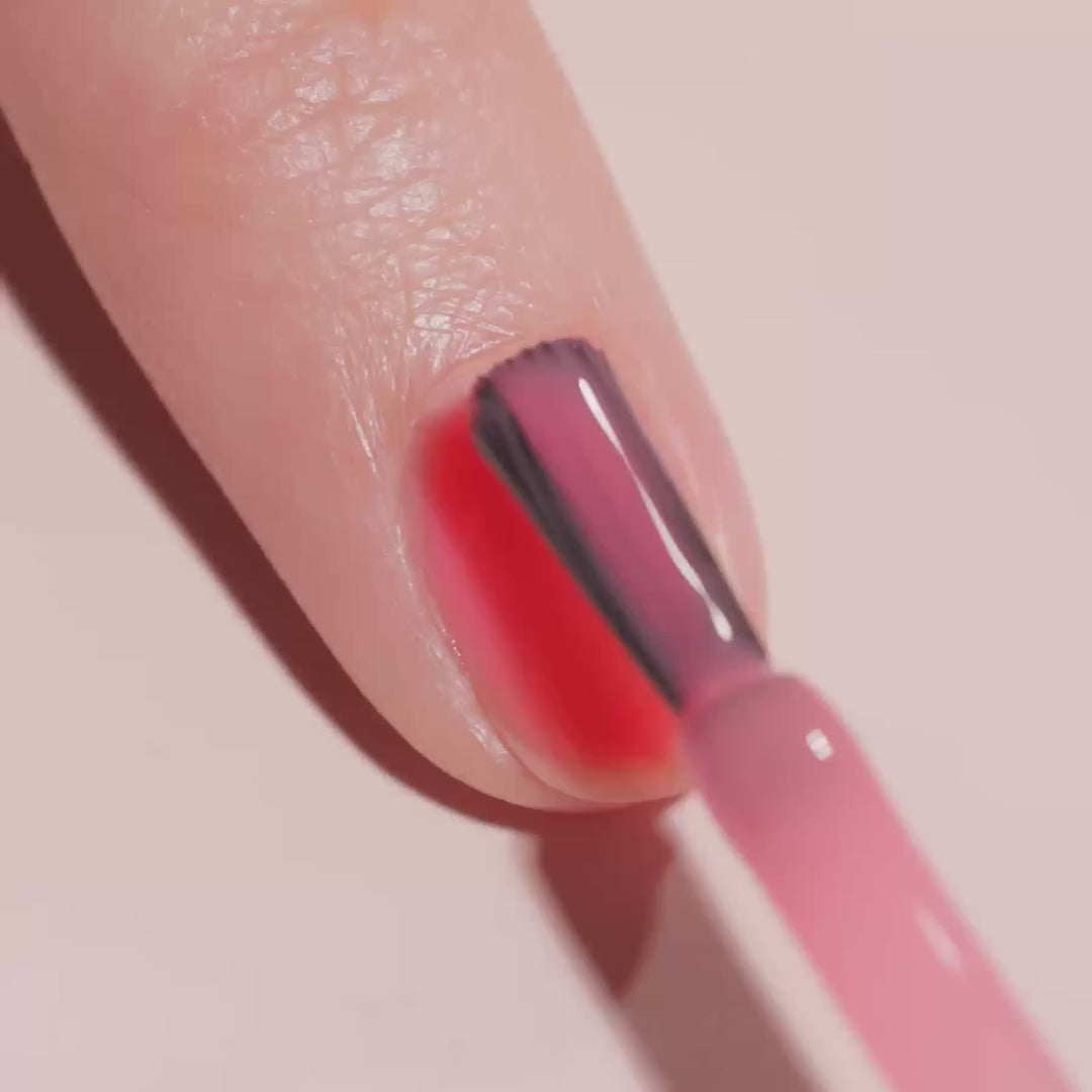 Sugar Plum von Manucurist - Video vom Auftragen