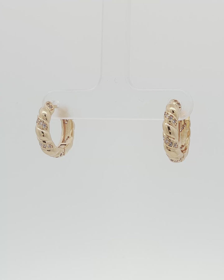 Phoebe Earrings Gold & Silber im Video