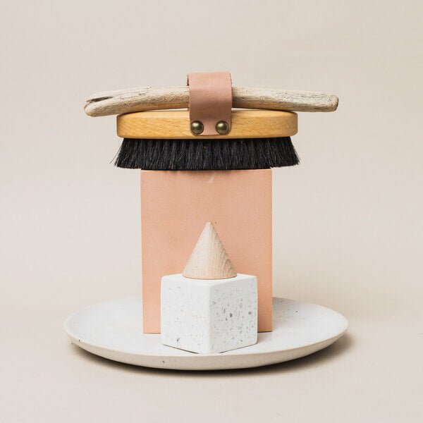 Ruhi The Ionic Dry Brush
