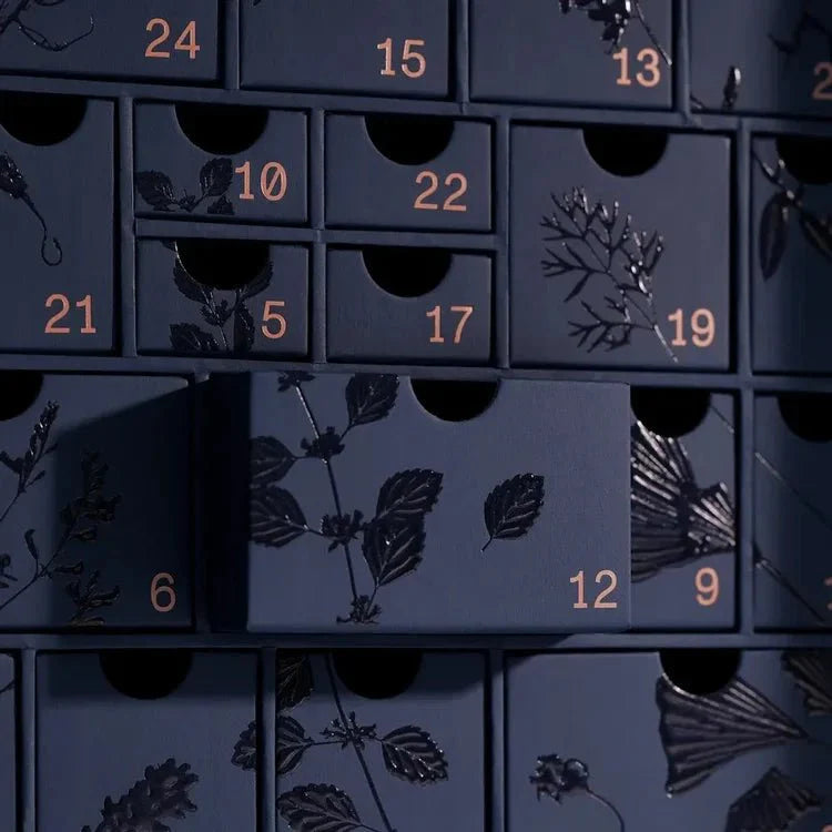 Advent Calendar 2025 - Luxus von Team Dr Joseph