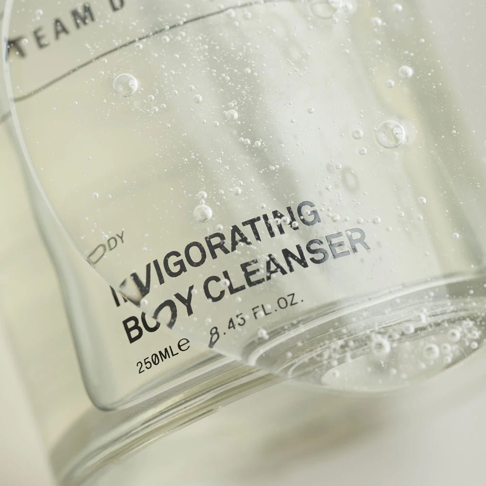 Team Dr. Joseph Invigorating Body Cleanser - Mood Close-up
