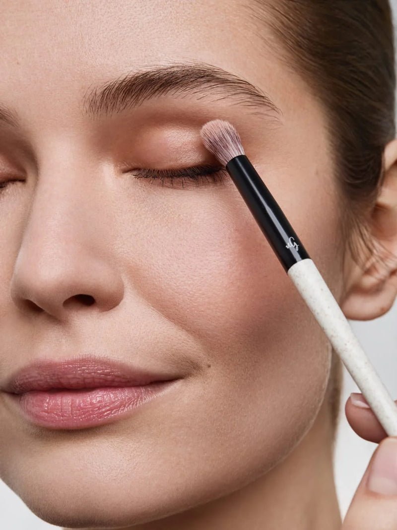 Eye Blender Brush 05 Lidschattenpinsel - Anwendung