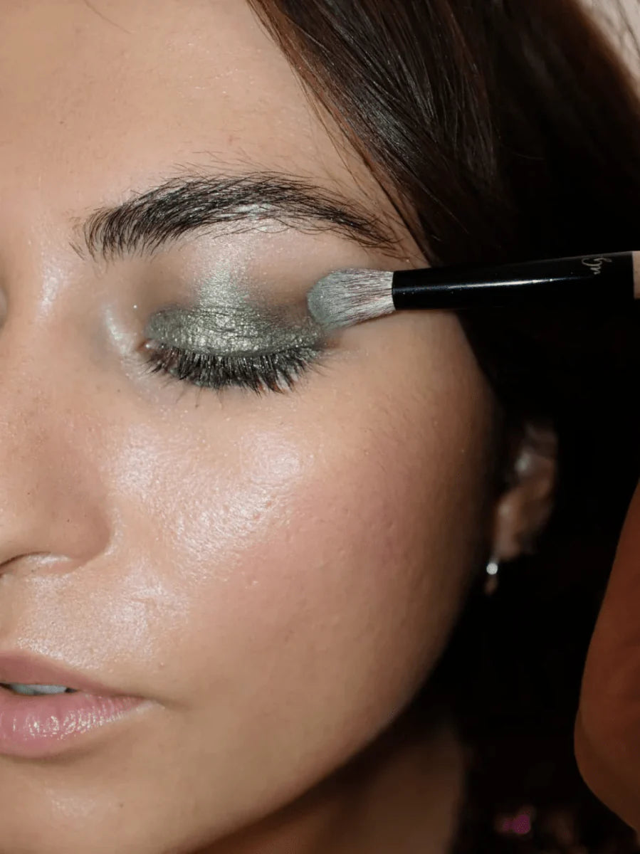 Glanz Liquid Eye Shadow