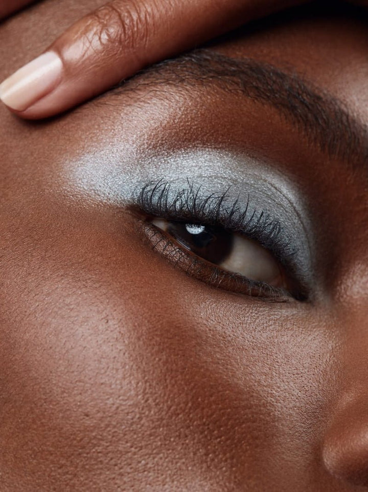 Imbe Eyeshadow Ice Blue Eye Makeup