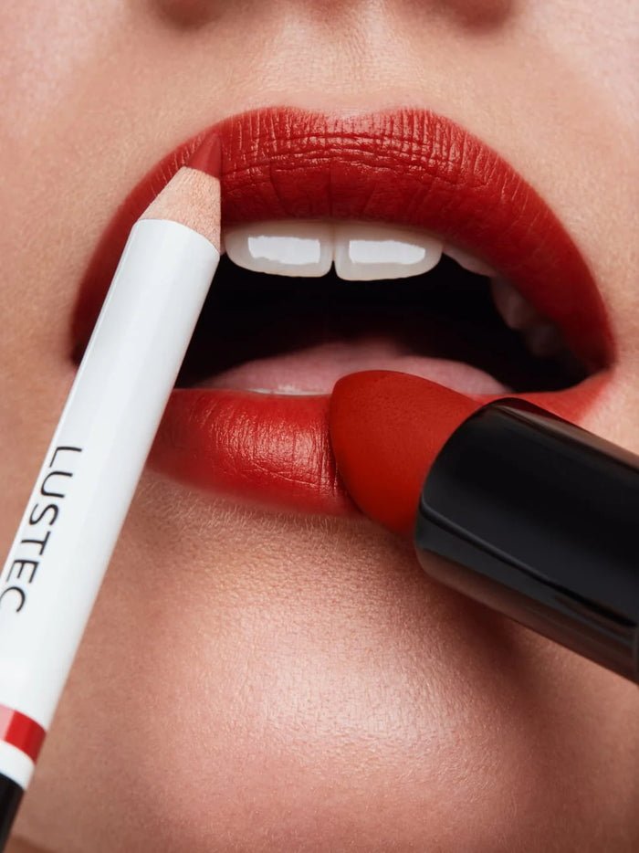 Lustec Correcting Lipliner Classic Red 07 Model 2