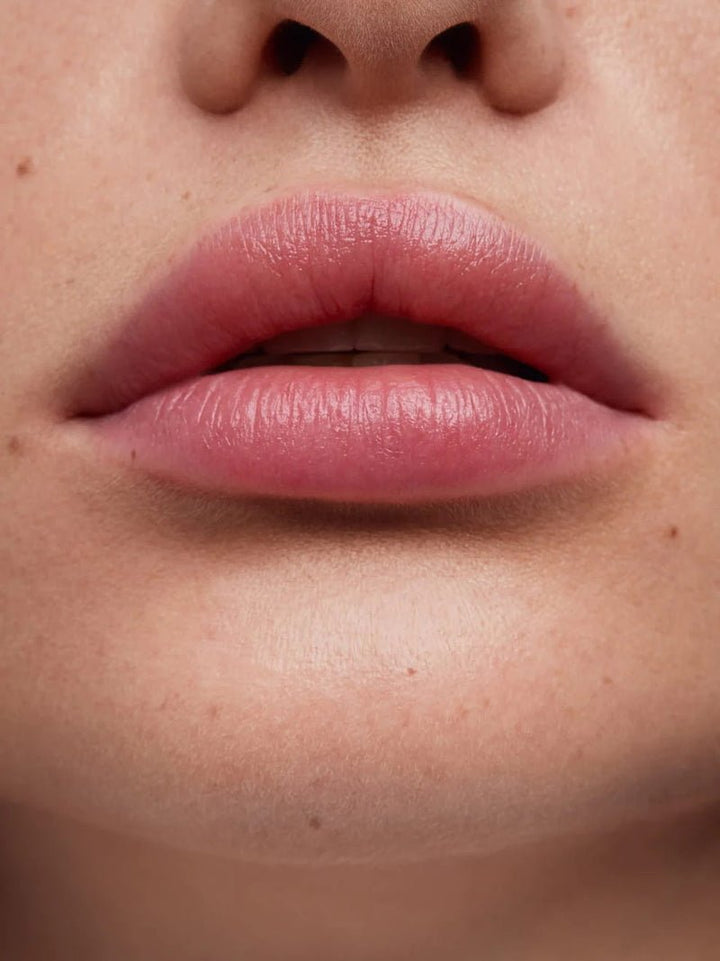 Tagarot Bálsamo Nutritivo Tintado Acai Labios