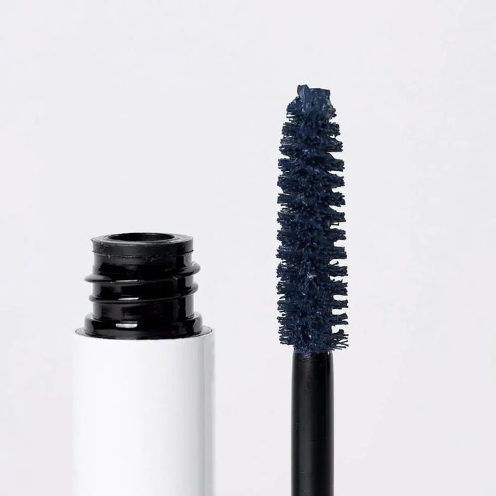 Wint Mascara 03 Midnight Blue Close up