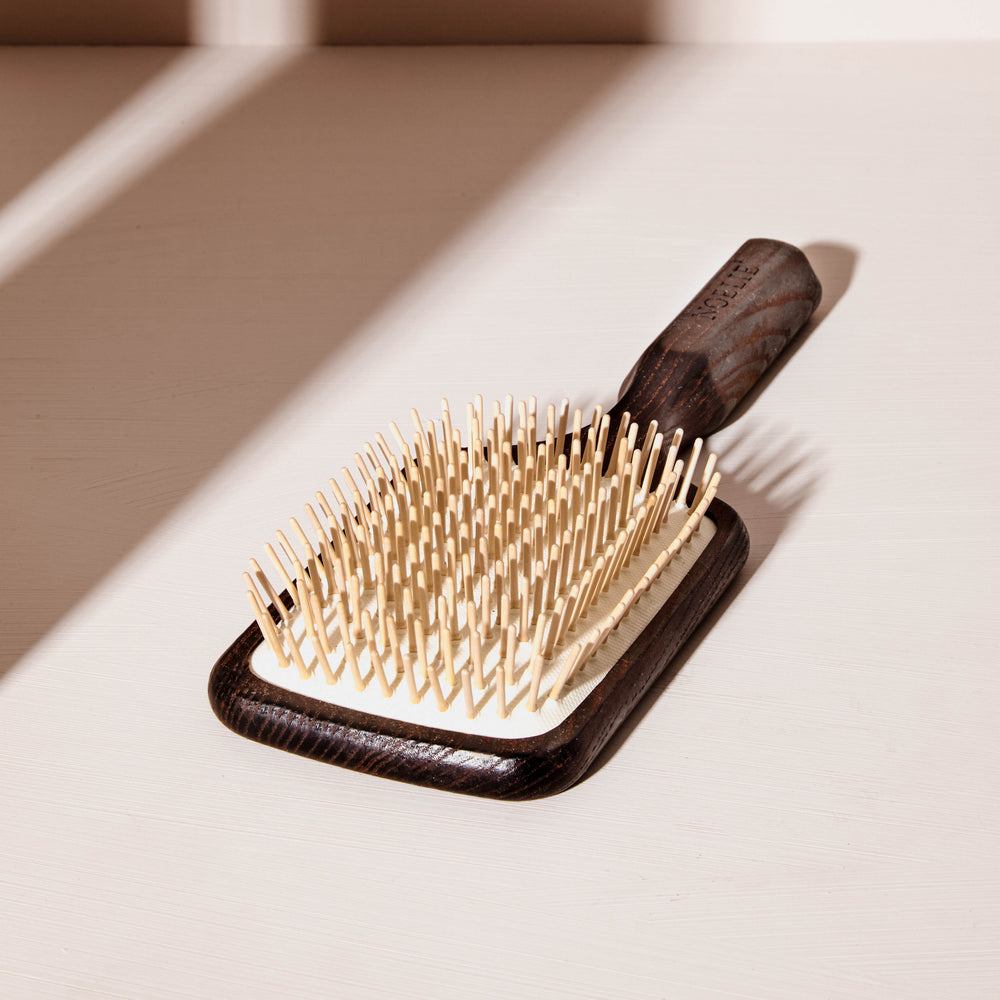 Paddle Brush with wooden knobs - Mood