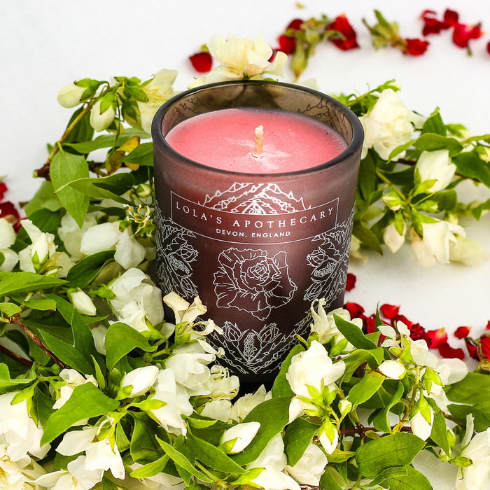 Lola's Apothecary Delicate Romance Naturally Fragrant Candle 220 g