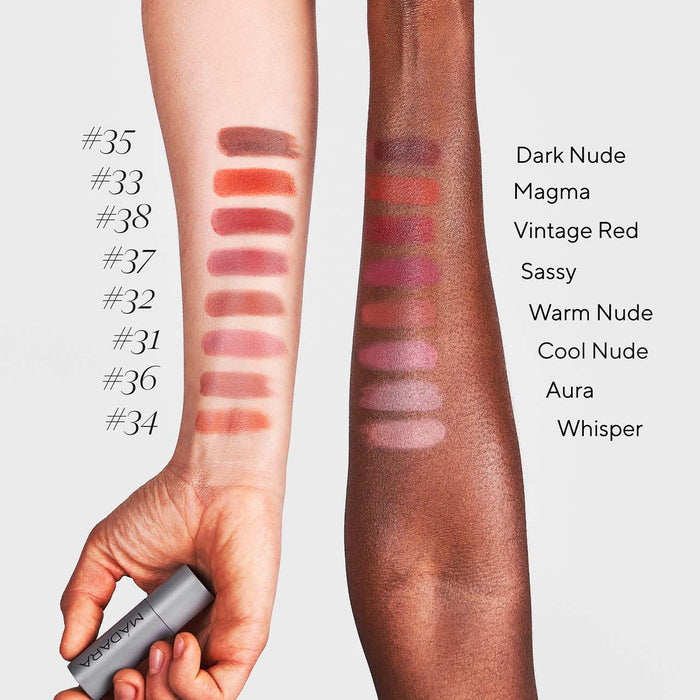 Mádara Échantillons de bras de couleurs de rouge à lèvres