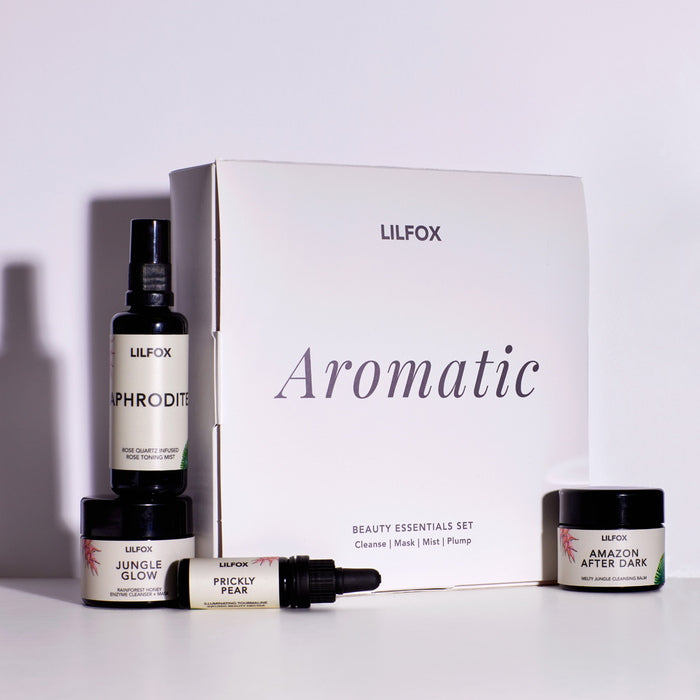 Lilfox Aromatic Beautysphere Essentials Skincare Set sfondo grigio