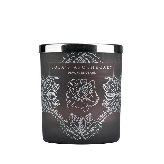Delicate Romance Naturally Fragrant Candle 220 g