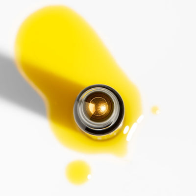 Henné Organics Luxury Lip Serum close up from above