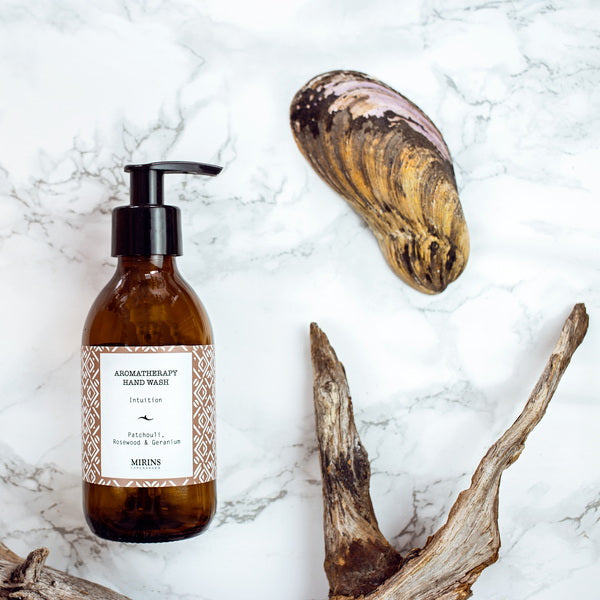 Mirins Copenhagen Hand Wash Intuition | Aromatherapy soap - lifestyle image