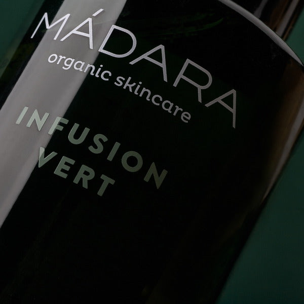 Mádara Infusion Vert Firming Antioxidant Body Oil Close Up