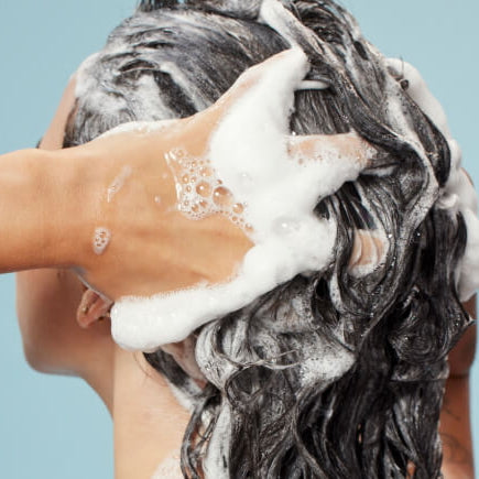 Baño de cabello Clarity: enjabona