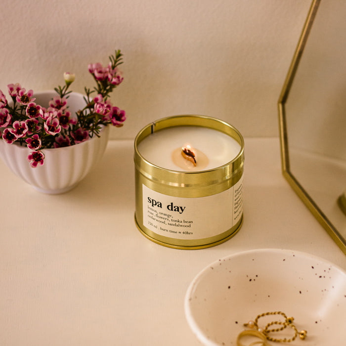 Spa Day Botanical Scented Candle With Wooden Wick 250 ml