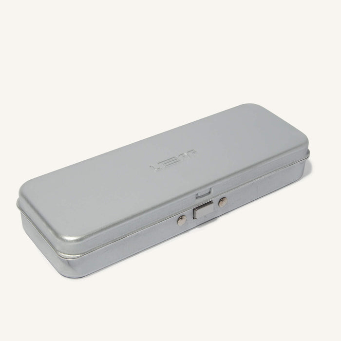 The Leaf Travel Case Silver