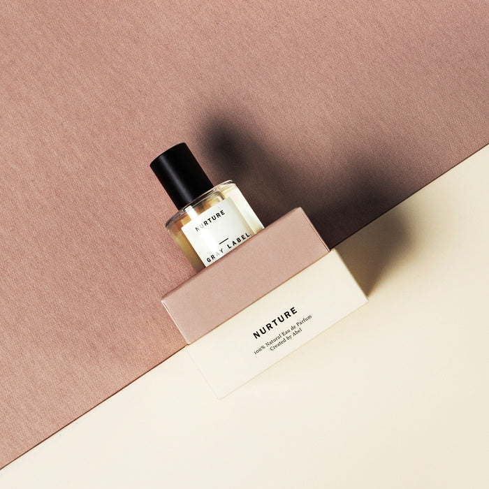 Abel x gris Label Perfume Nutrir - estilo de vida