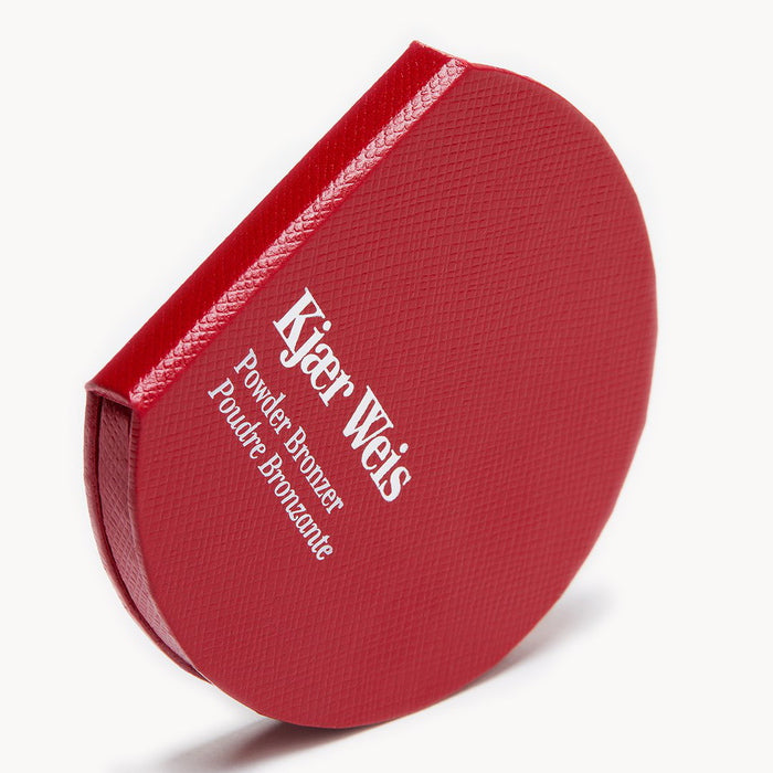 Recharge de poudre bronzante Kjaer Weis - Emballage édition rouge