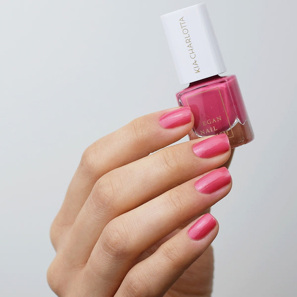 Kia Charlotta Vegan nail polish 15 Free - Respect on nails